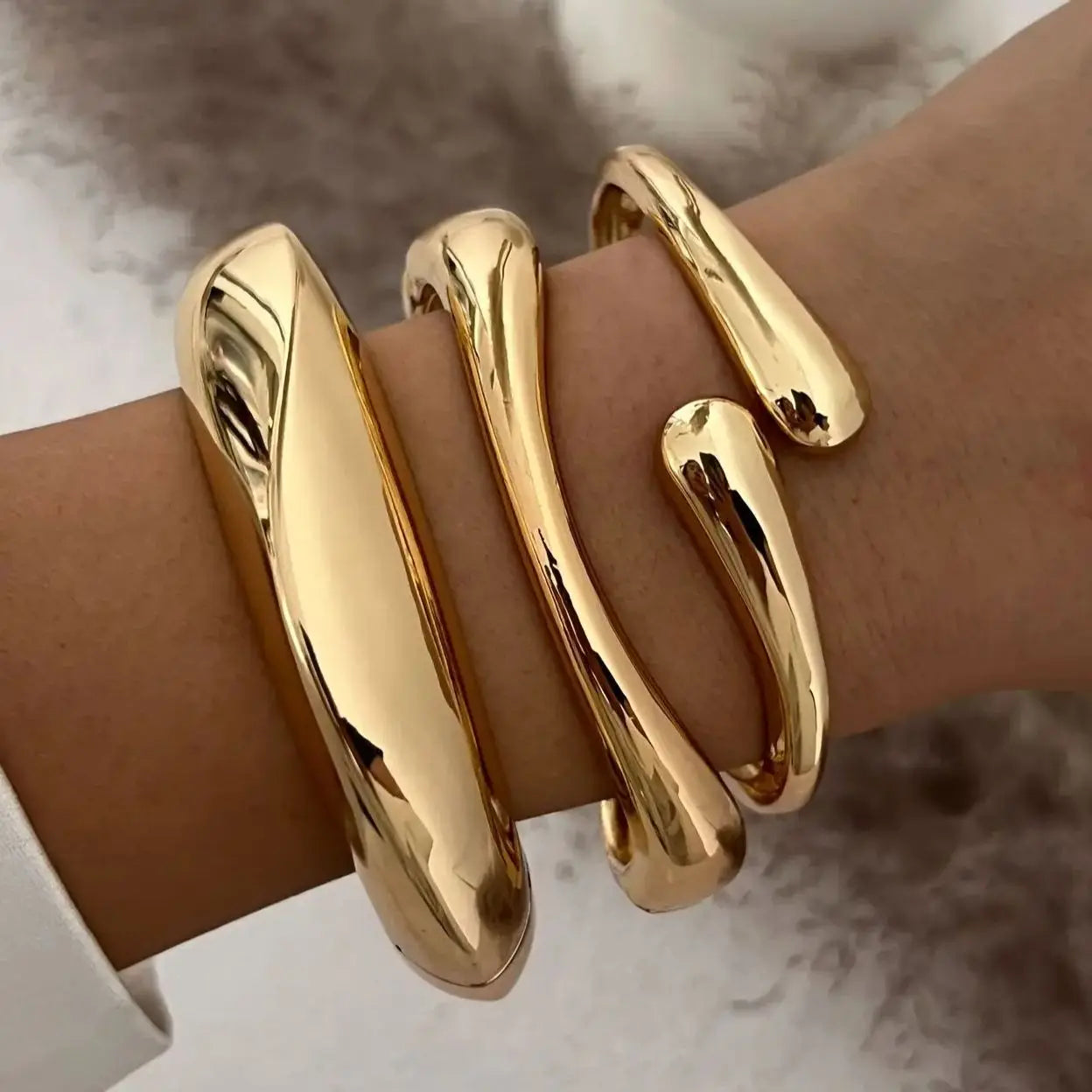 Vintage Hip Hop Metal Cuff Bangles for Women - Smarsty