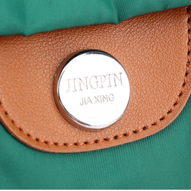 Waterproof Nylon Crossbody Bag For Women With Zipper - Smarsty