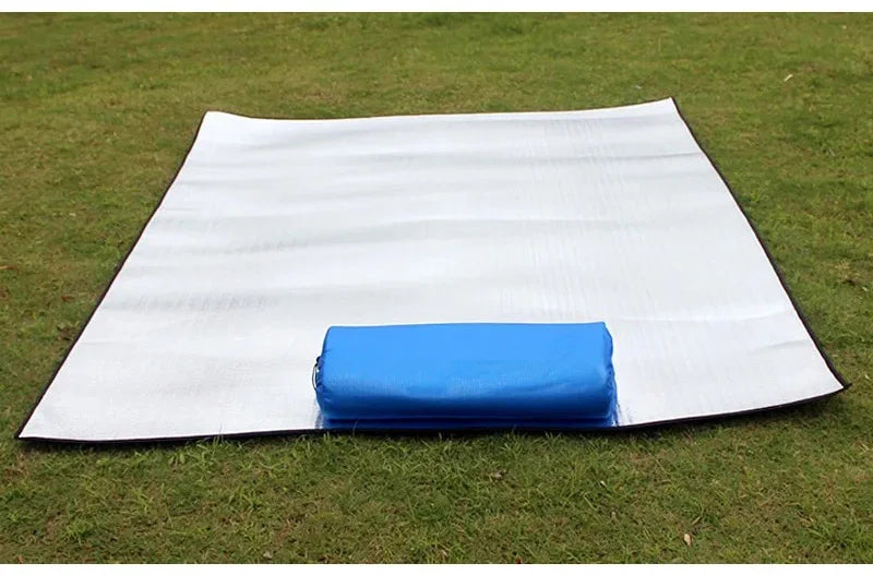 Camping Mat Foam Foil Blanket Aluminum Insulation Foam Foil Mat Sleeping Pad Thermal Outdoor Tent Footprint Reflecting Heat