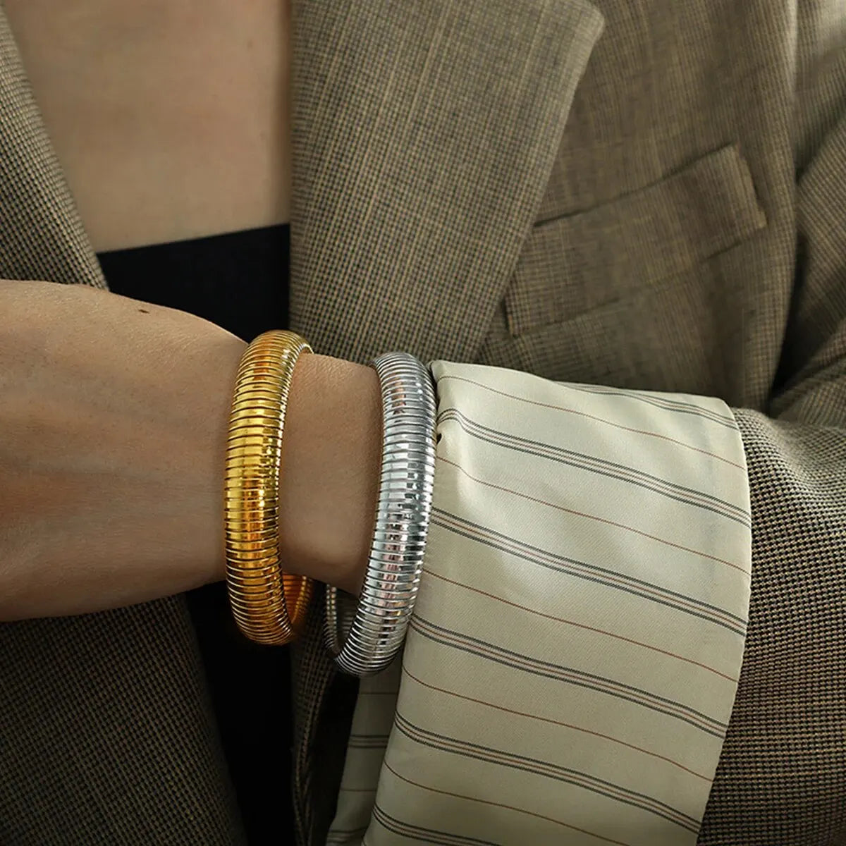 Waterproof Vintage Gold Plated Stainless Steel Bracelet - Smarsty