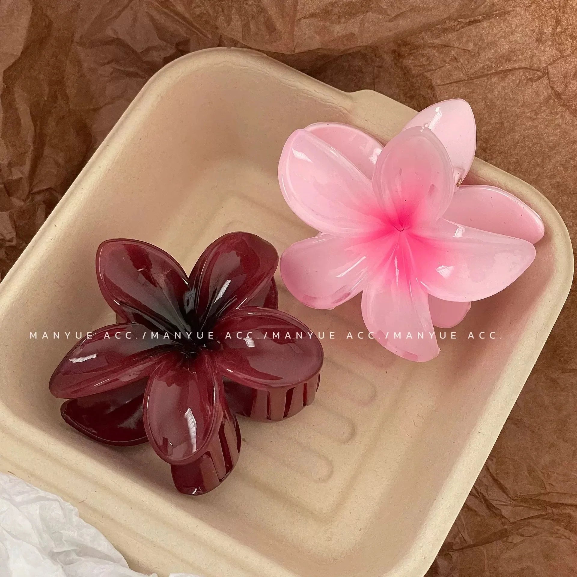 Elegant Gradient Flower Hair Clips Large Secure Hold - Smarsty