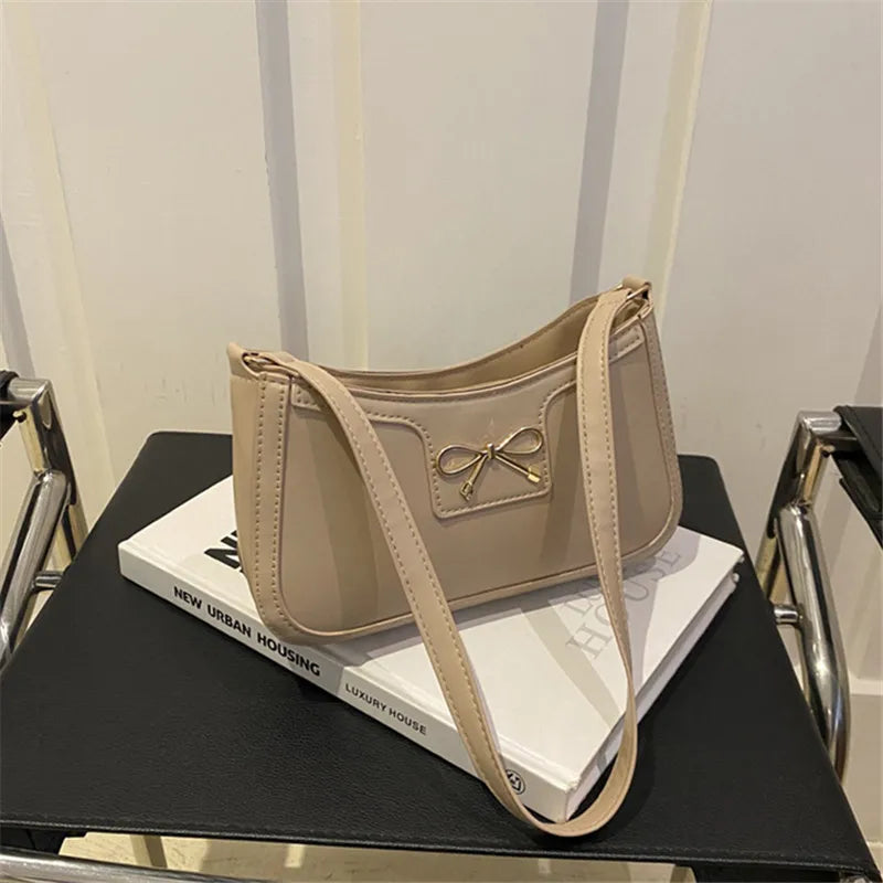 Metal Bow Shoulder Bag For Women With Classic Baguette - Smarsty