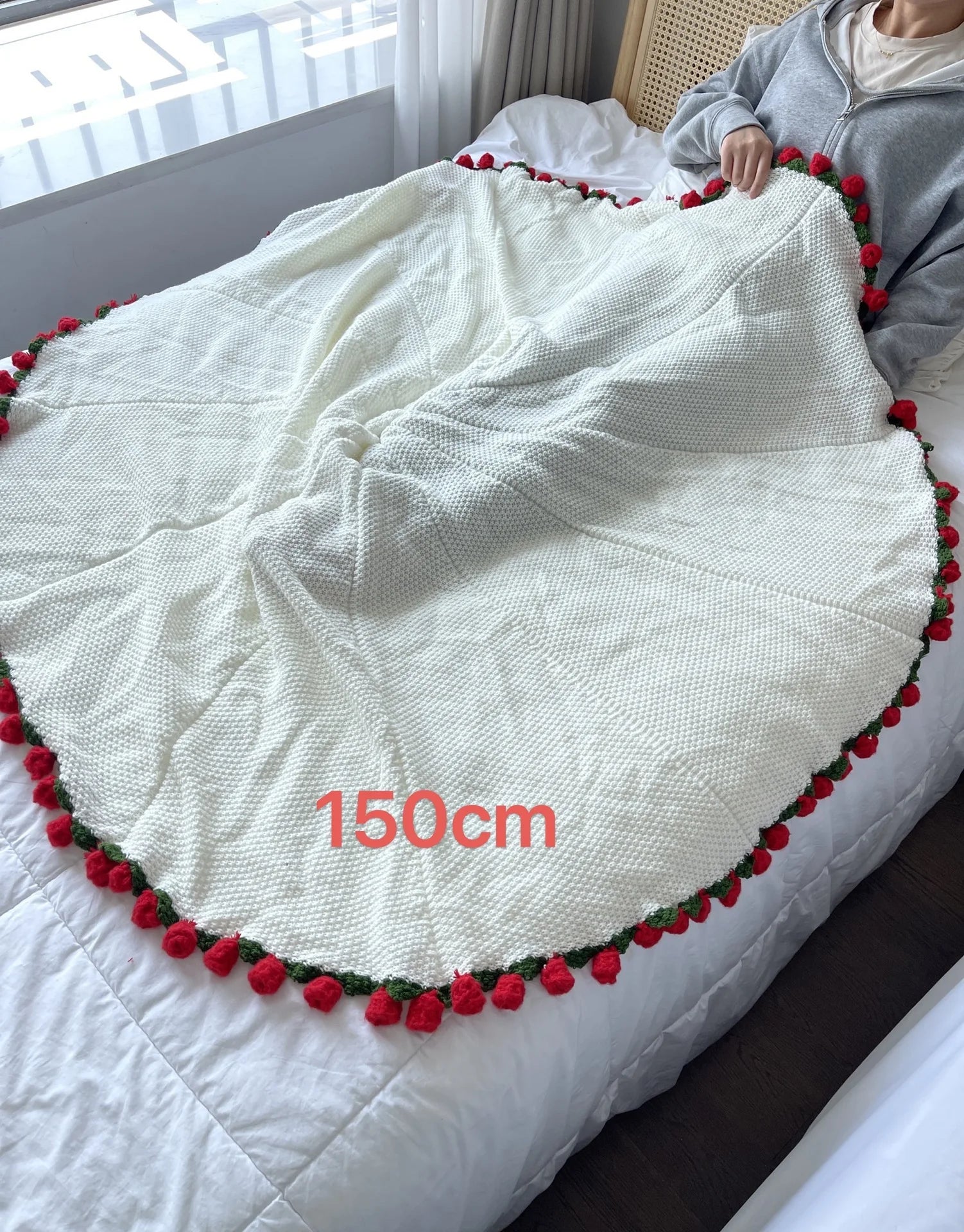 Handmade Crochet Rose Blanket for Cozy Comfort - Smarsty
