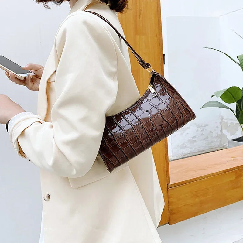 Retro Alligator Print PU Leather Small Women Handbag - Smarsty