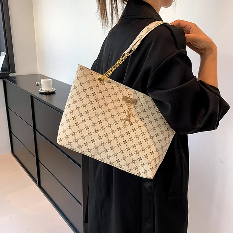 Soft Leather Tote Bag For Women With Hanging Accessories - Smarsty