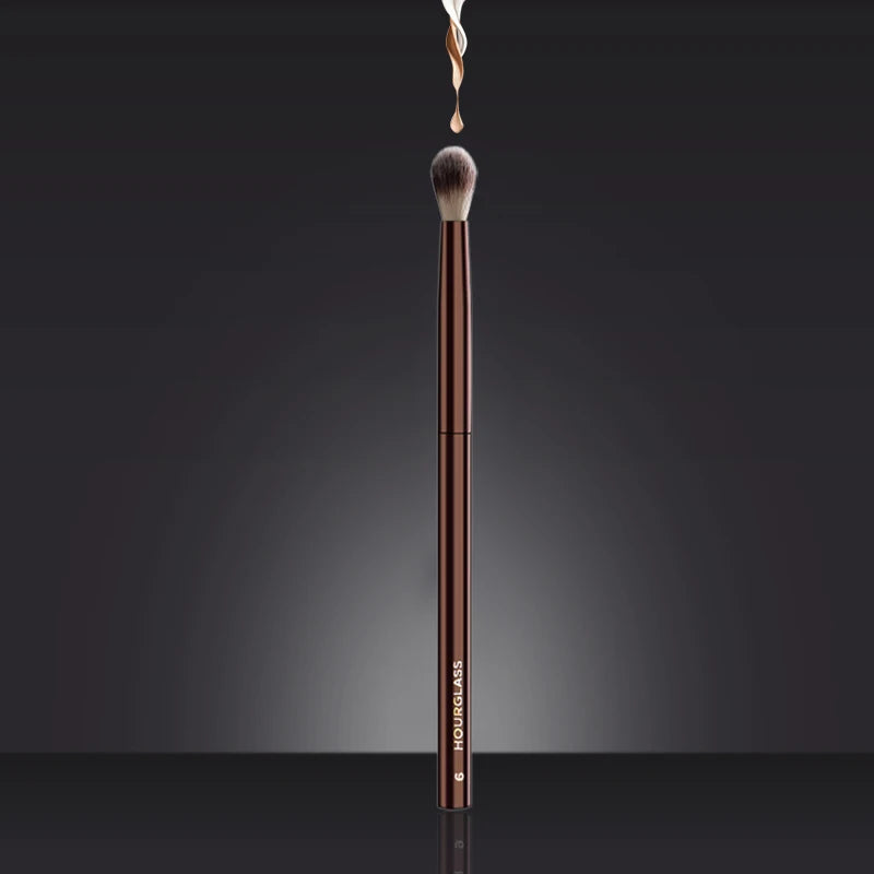 Hourglass No 6 Tapered Blender Brush Soft Fiber - Smarsty