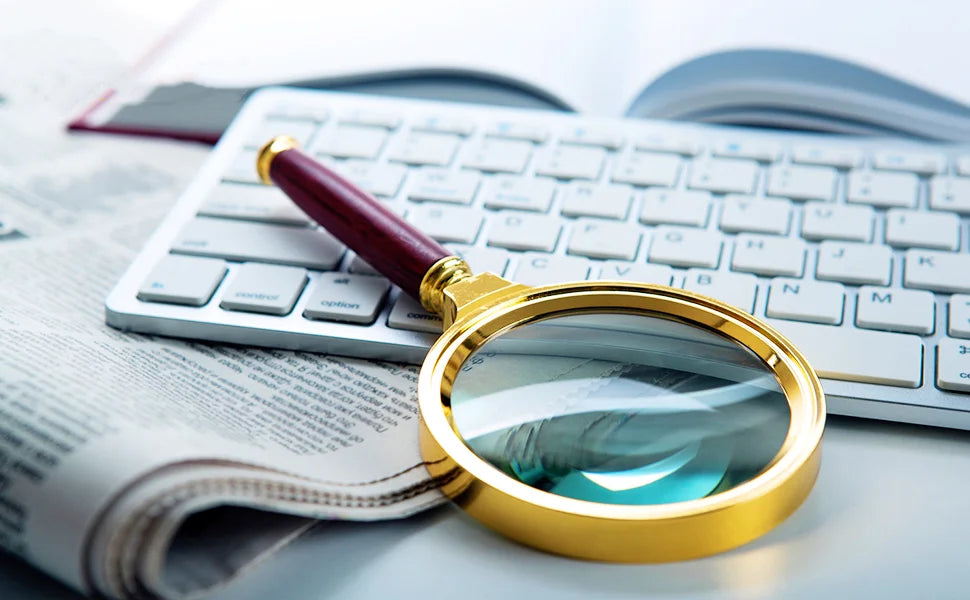 10X Handheld Magnifier with Wooden Handle for Reading - Smarsty