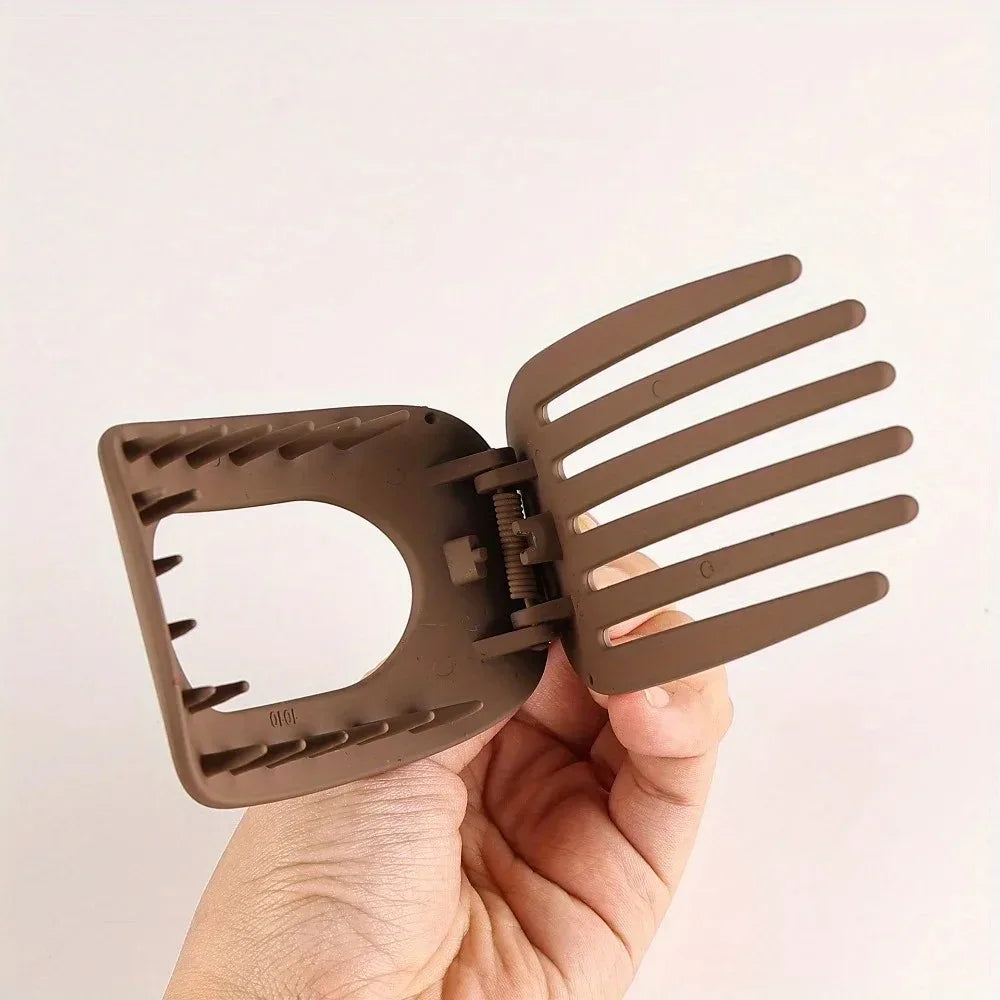 Fashionable Leopard Matte Hair Claw Clip for Women - Smarsty