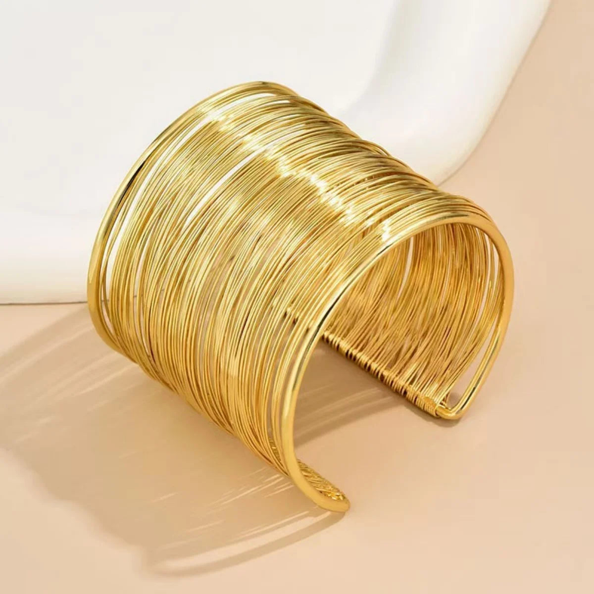 Creative Gold Metal Wire Bracelet for Fashionable Style - Smarsty