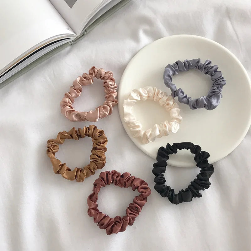 Minimalist Silk Hair Scrunchies Soft Elastic For Women - Smarsty