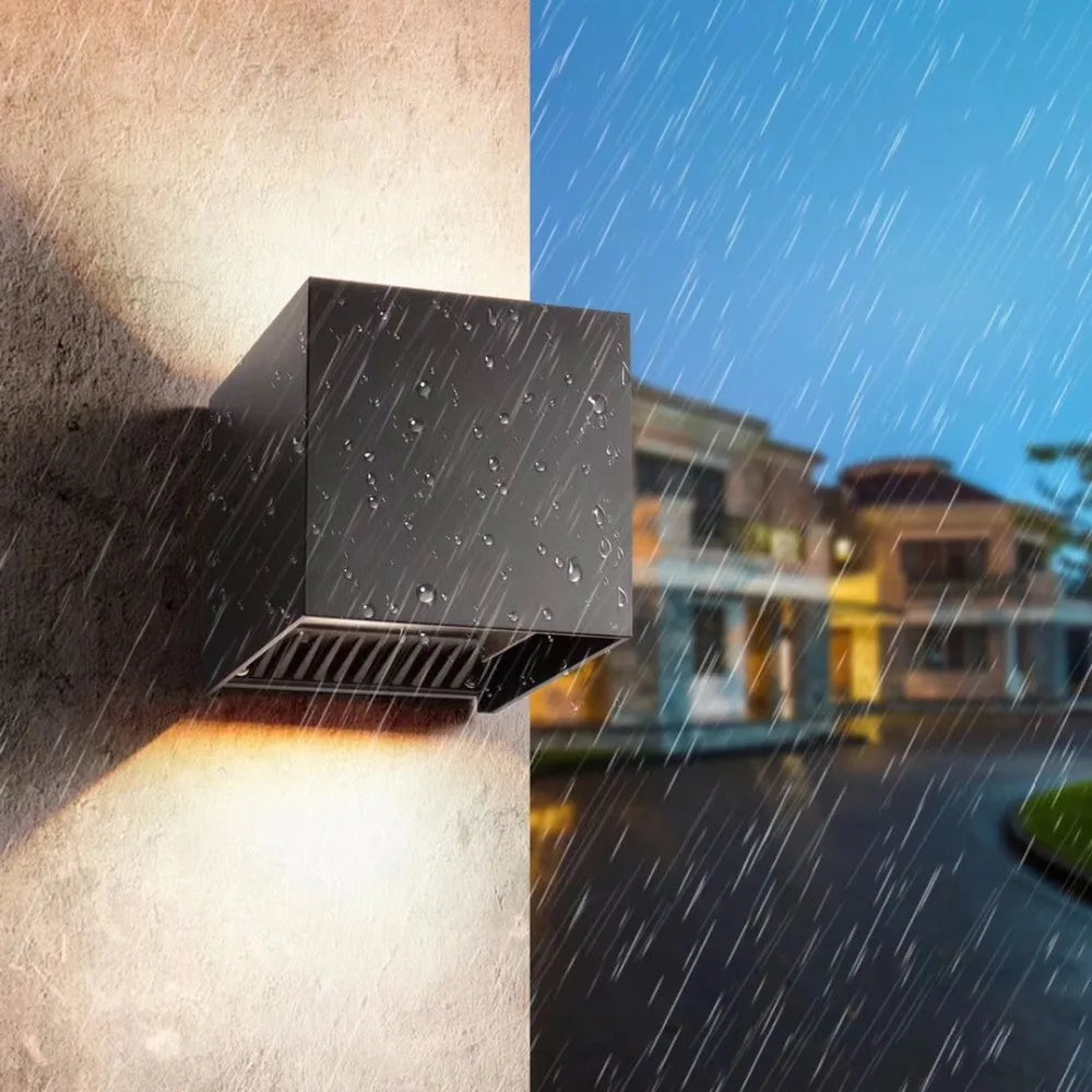 IP65 Outdoor LED Wall Lamp for Garden and Porch - Smarsty