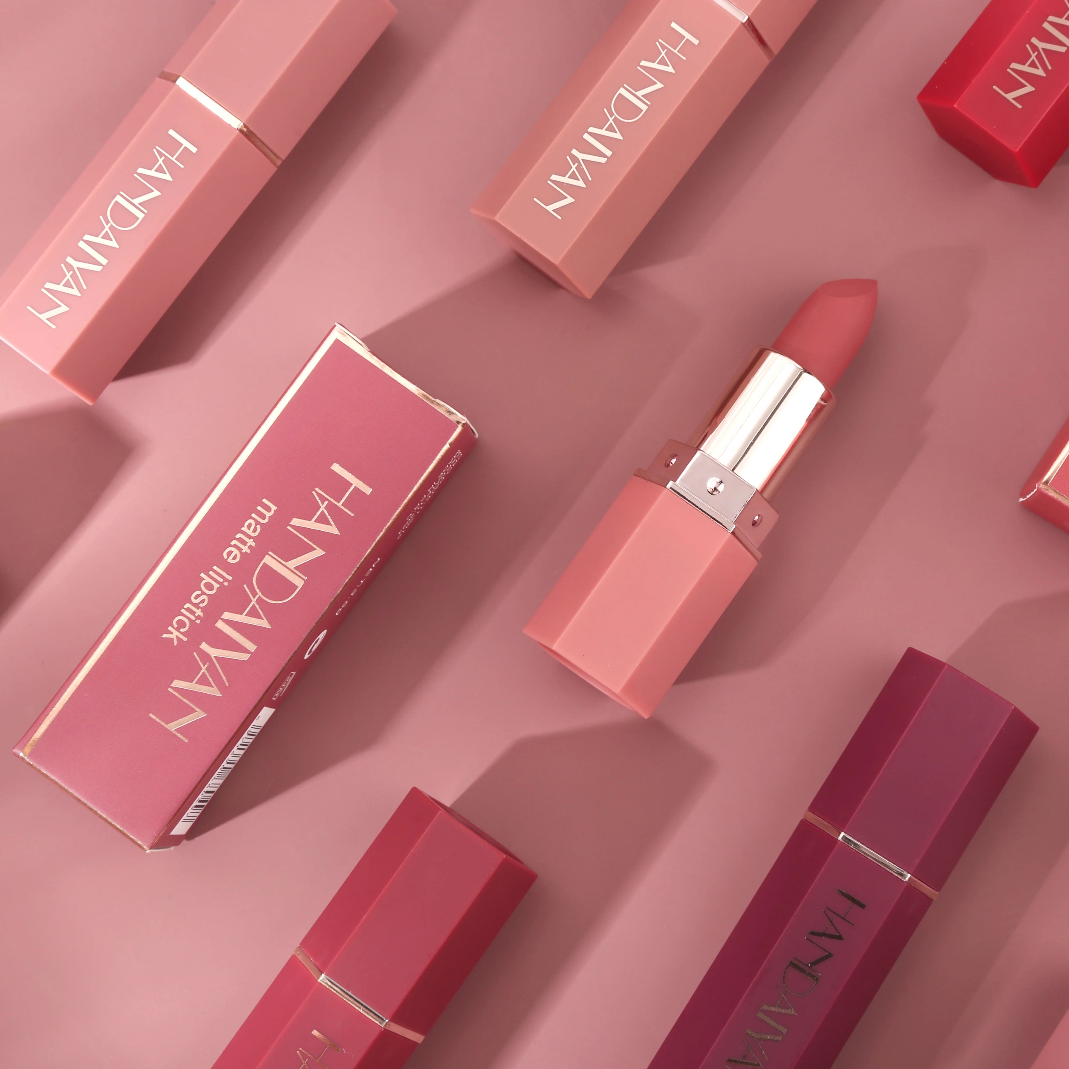 Long-Lasting Matte Lipstick with Velvet Finish - Smarsty