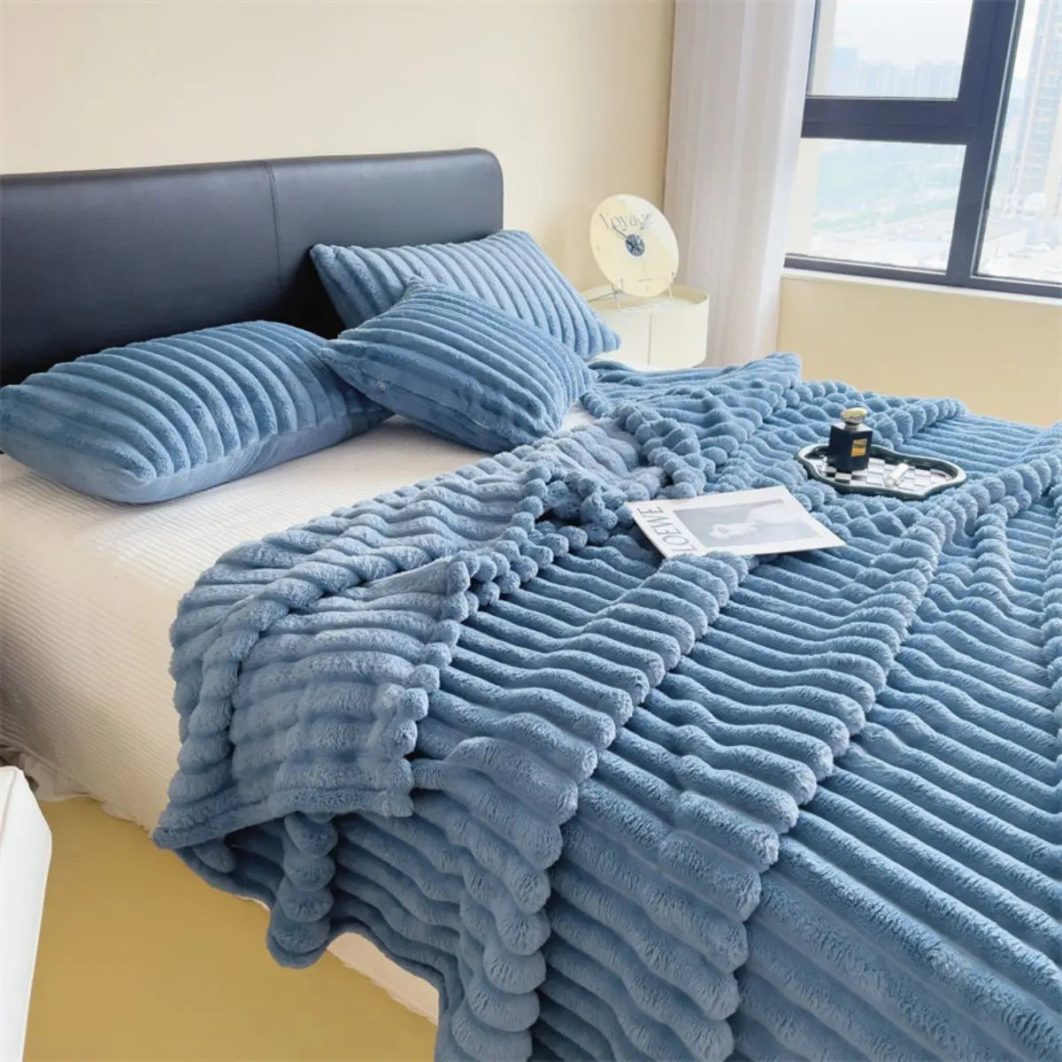 Thickened Striped Multifunctional Blanket for Comfort - Smarsty