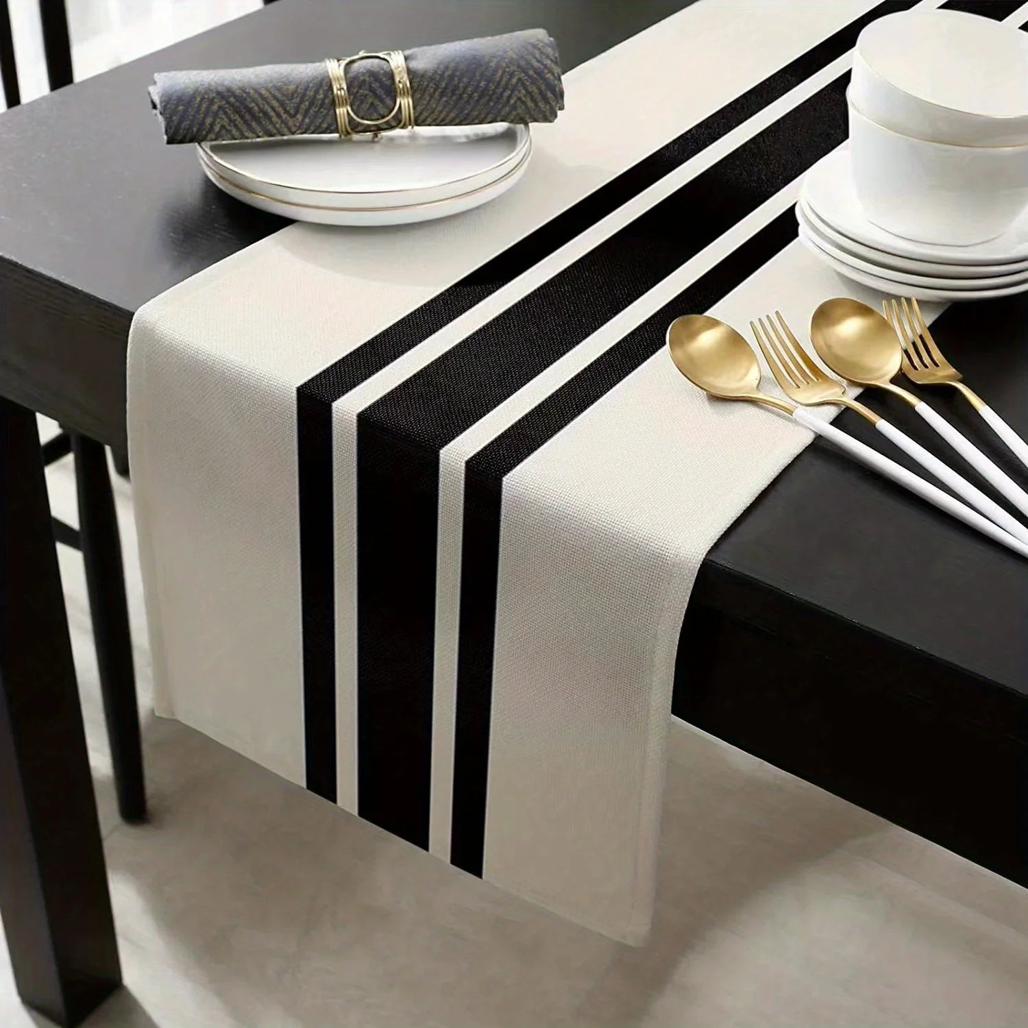 Geometric Stripe Linen Table Runner for Modern Home Decor - Smarsty
