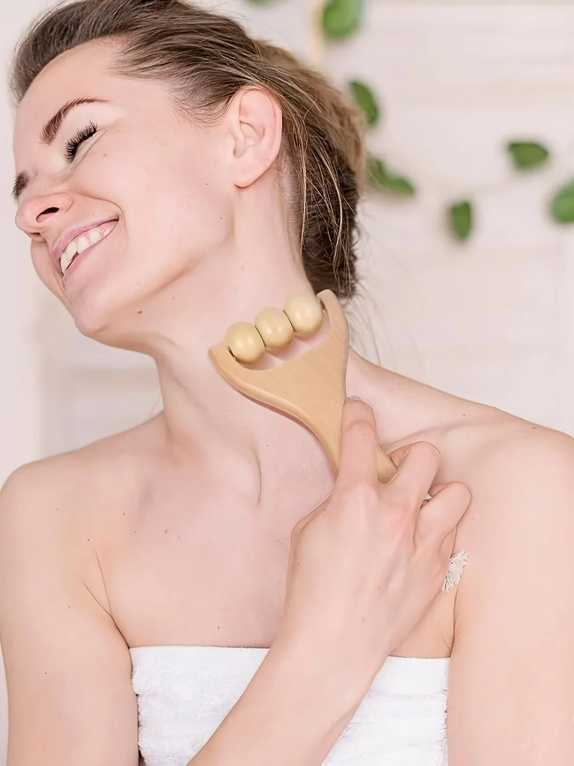 Compact Wooden Massager for Full Body Relaxation - Smarsty