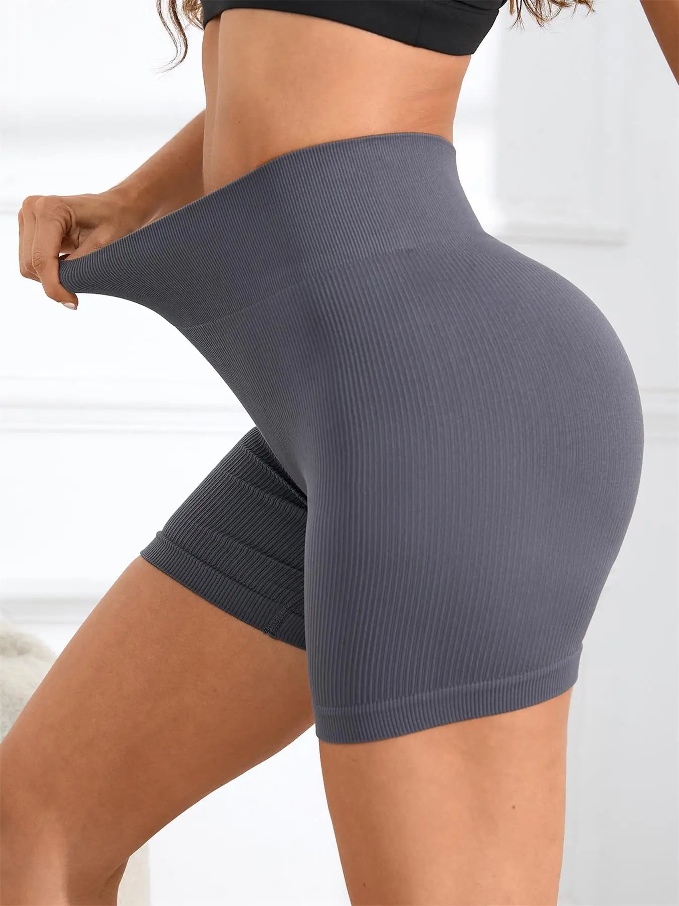 Women's Solid High Waist Sports Shorts, High Stretch Seamless Yoga Leggings, Ladies Sportswear for Indoor Outdoor Wear - Smarsty