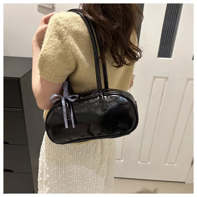 Large Capacity Silver Women Shoulder Bag Daily Use Casual - Smarsty