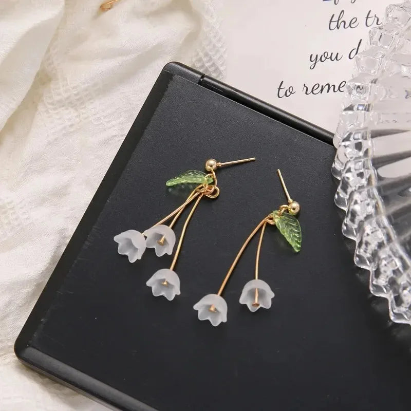 Women's Pearl Petal Ball Earrings for Stylish Party Looks - Smarsty