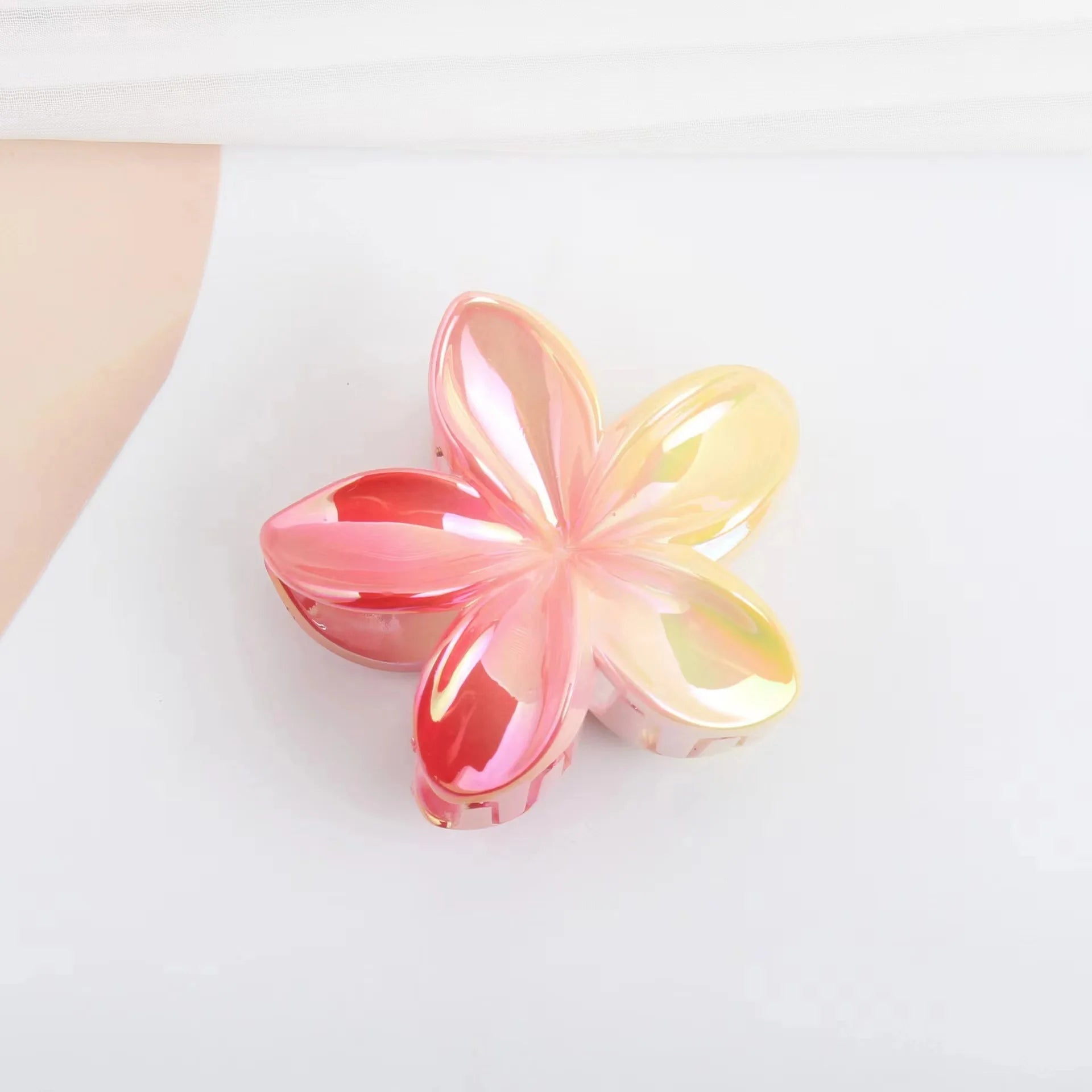 Gradient Large Flower Acrylic Hair Clip Boho Beach Accessory - Smarsty