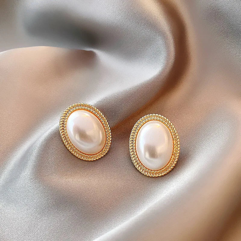 Retro Imitation Pearl Zircon Earrings Oval Square Hollow - Smarsty