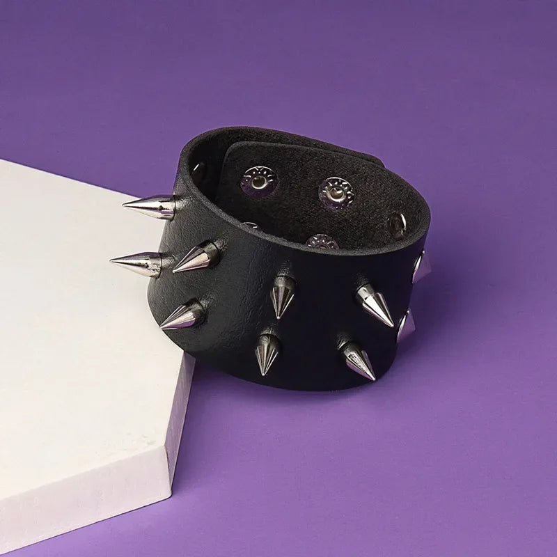 Unisex PU Leather Punk Bracelet with Spikes and Skull - Smarsty