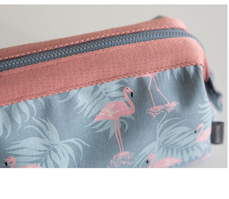 Flamingo Travel Makeup Bag With Large Capacity Organizer - Smarsty