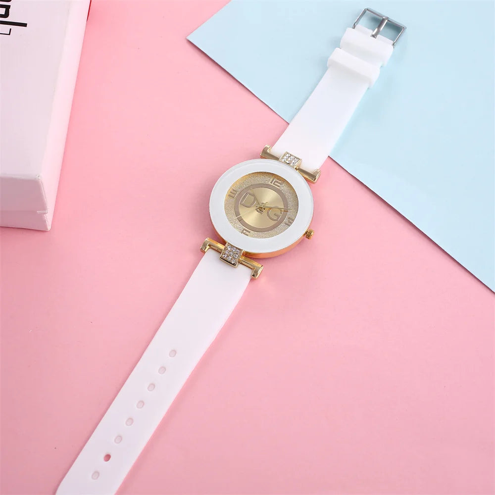 Fashion Ladies Large Dial Quartz Watch for Casual Wear - Smarsty
