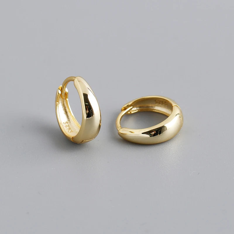 925 Sterling Silver Wide Gothic Huggies Hoop Earrings - Smarsty