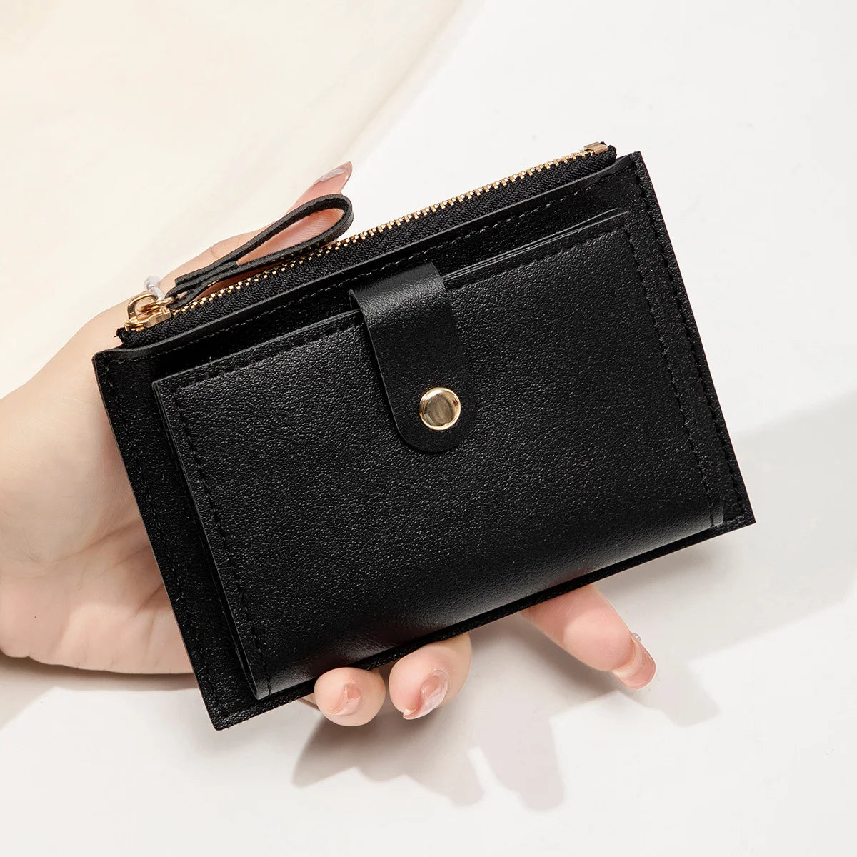 Minimalist and fashionable women's short card bag, ultra-thin mini PU leather zero wallet, women's credit card holder wallet