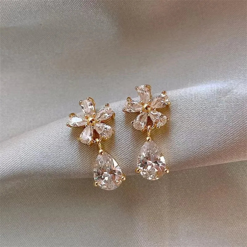 Elegant Flower Leaf Zircon Stud Earrings for Women - Smarsty