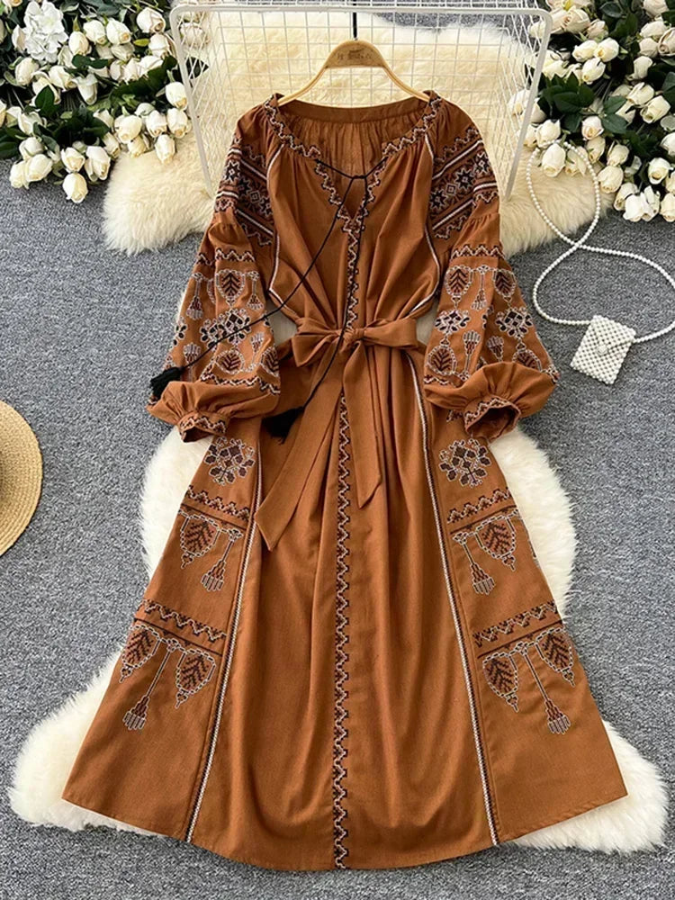 Bohemian Retro Ethnic Style Dress Women's New Spring Autumn Embroidered Lace Up Lantern Sleeves Waist Cinching Long Dress A155 - Smarsty