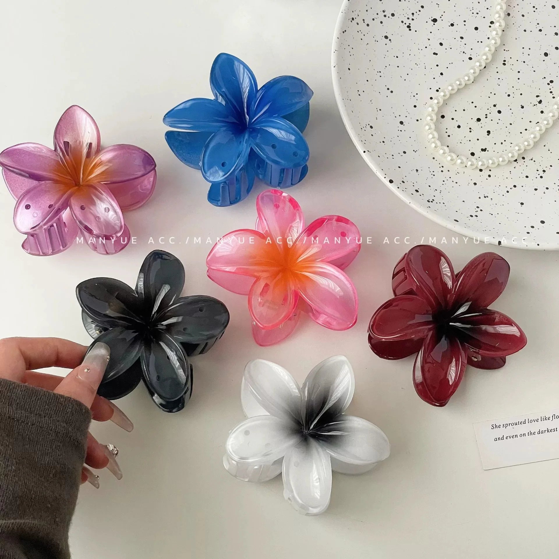 Elegant Gradient Flower Hair Clips Large Secure Hold - Smarsty