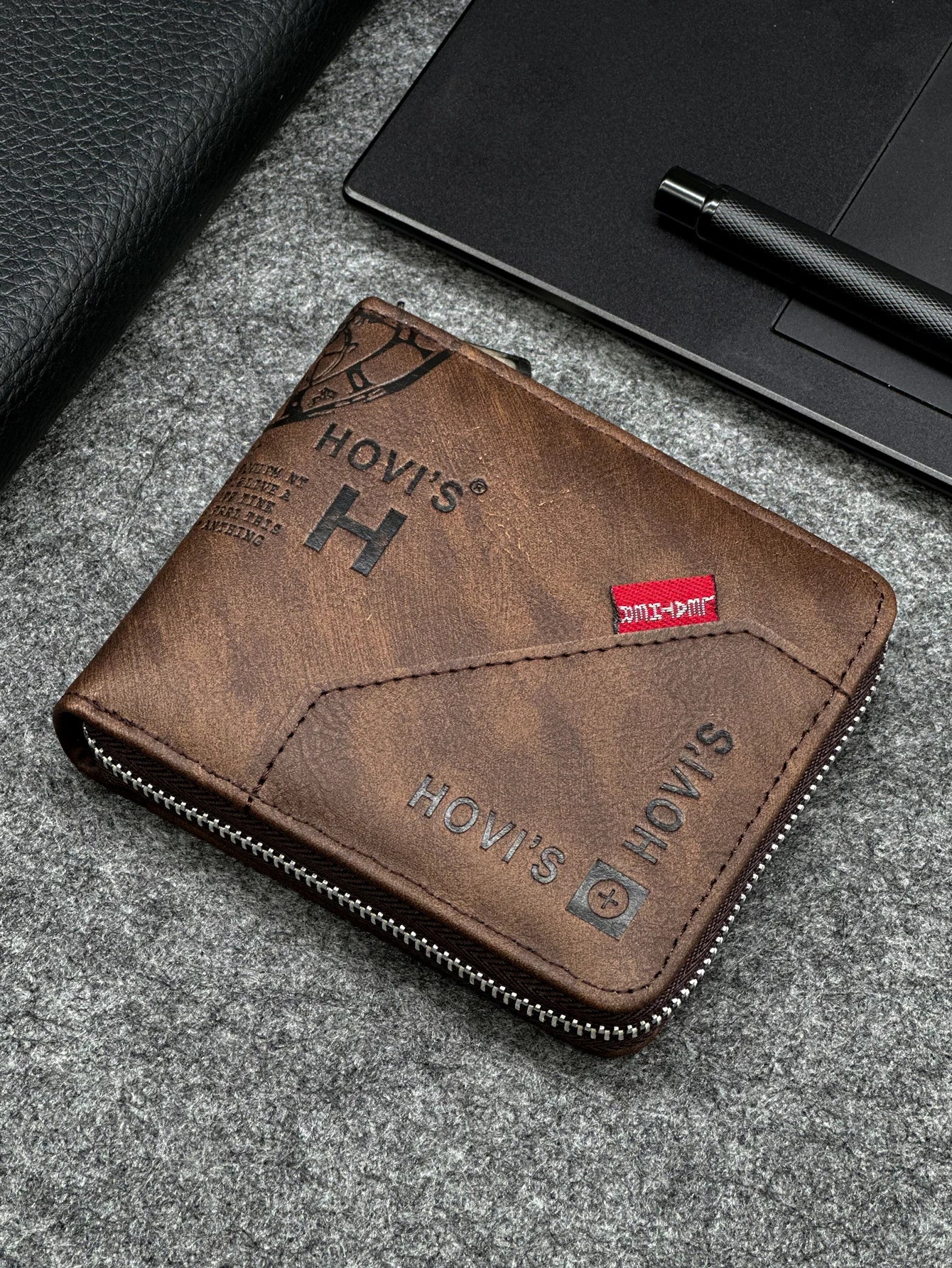 Zippered Slim Mens PU Wallet - Compact Size for Coins & Cards - Business Design - Smarsty