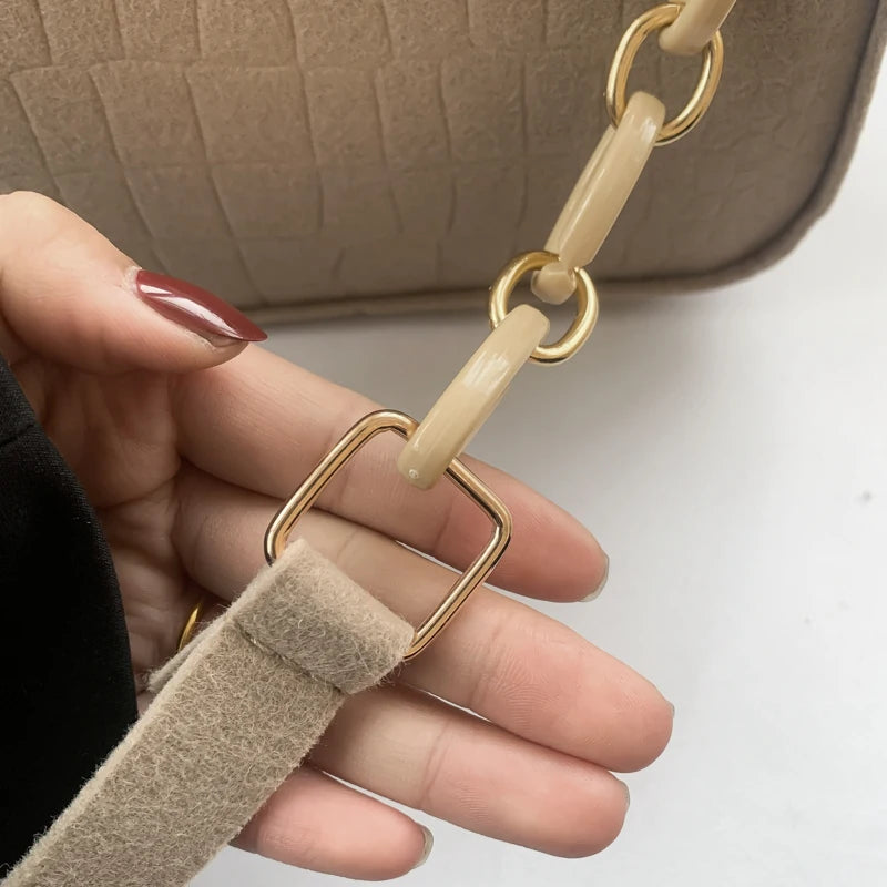 Felt Shoulder Bag For Women Crescent Saddle Purse Design - Smarsty