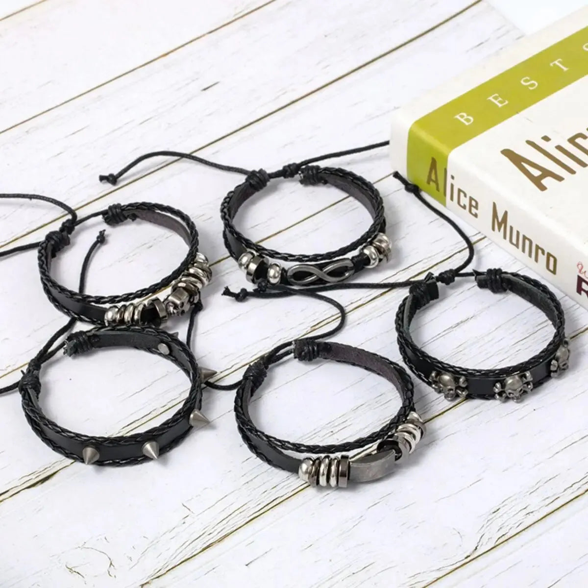 6pcs Black Punk Skull Leather Bracelets Set - Smarsty