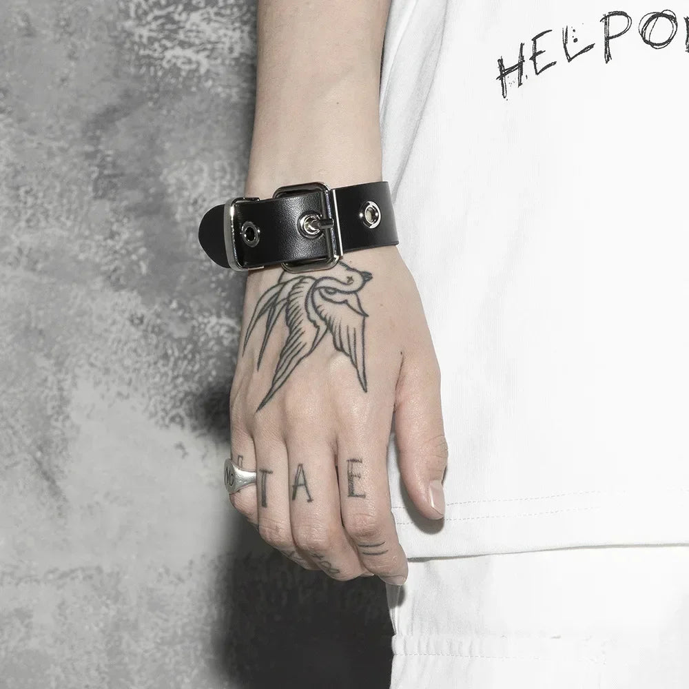 Punk Hip Hop Leather Skull Bracelet for Unisex Fashion - Smarsty