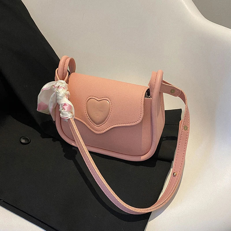 Women Slant Crossbody Saddle Bag Retro Love Pattern - Smarsty