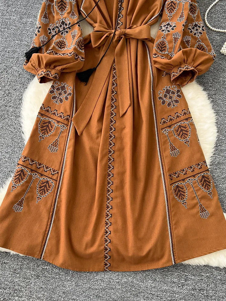Bohemian Retro Ethnic Style Dress Women's New Spring Autumn Embroidered Lace Up Lantern Sleeves Waist Cinching Long Dress A155 - Smarsty
