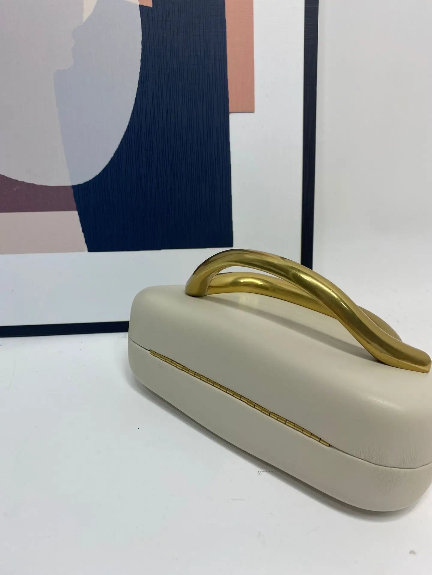 Luxurious Gold Clutch Evening Bag With Box Chain Strap - Smarsty