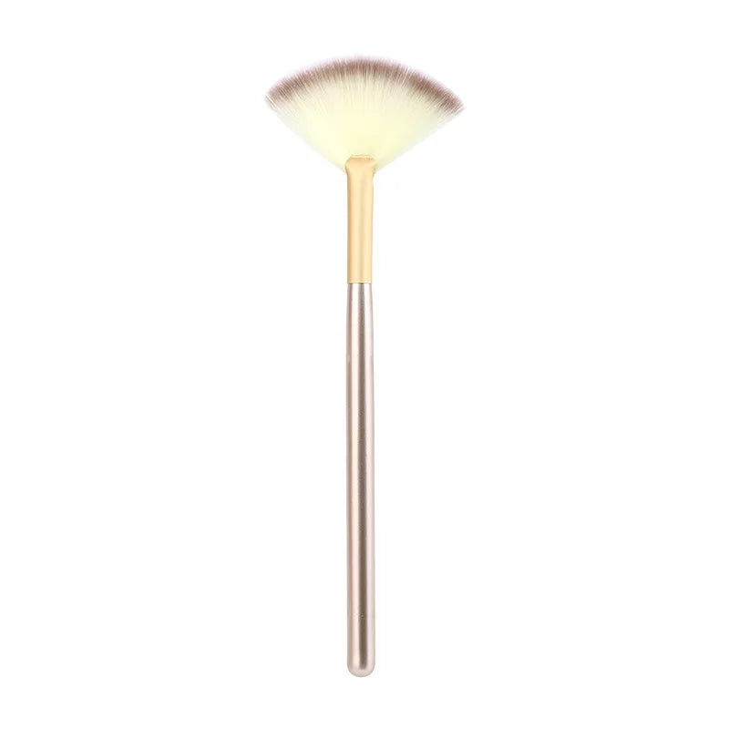 5 Piece Soft Makeup Brush Set with Wooden Handles - Smarsty
