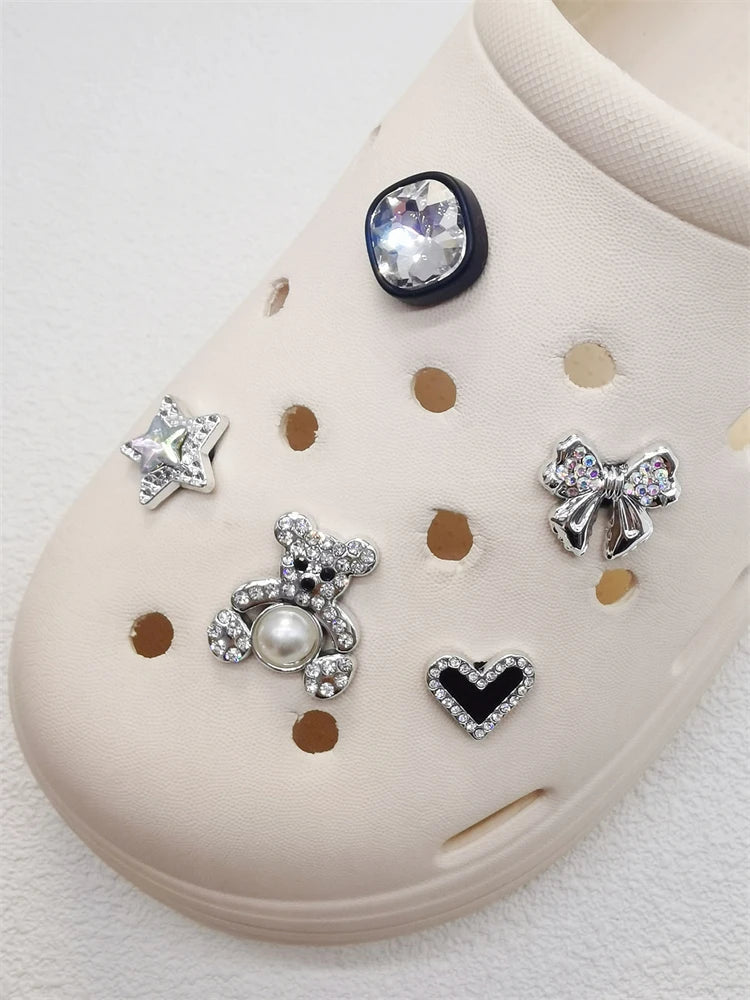 10PCS Shoe Charms ABS Bow Decorations For Sandals Luxury Rhinestone Bear Design Accessories 2024 Women Diy Bling Clog Ornaments