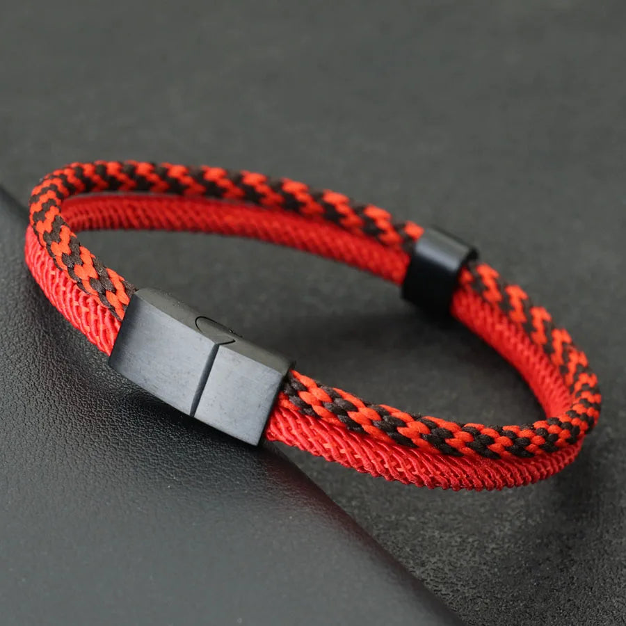 Stylish Paracord Bracelet for Men with Stainless Steel Buckle - Smarsty