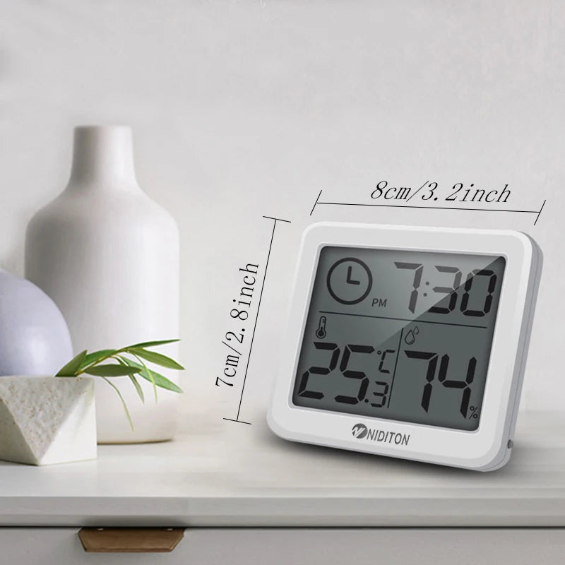 Digital Clock Desk Clock with Temperature and Humidity Display - Smarsty