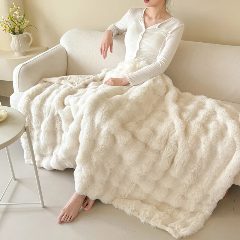 Double-Layer Rabbit Fur Blanket for Comfortable Summer Use - Smarsty