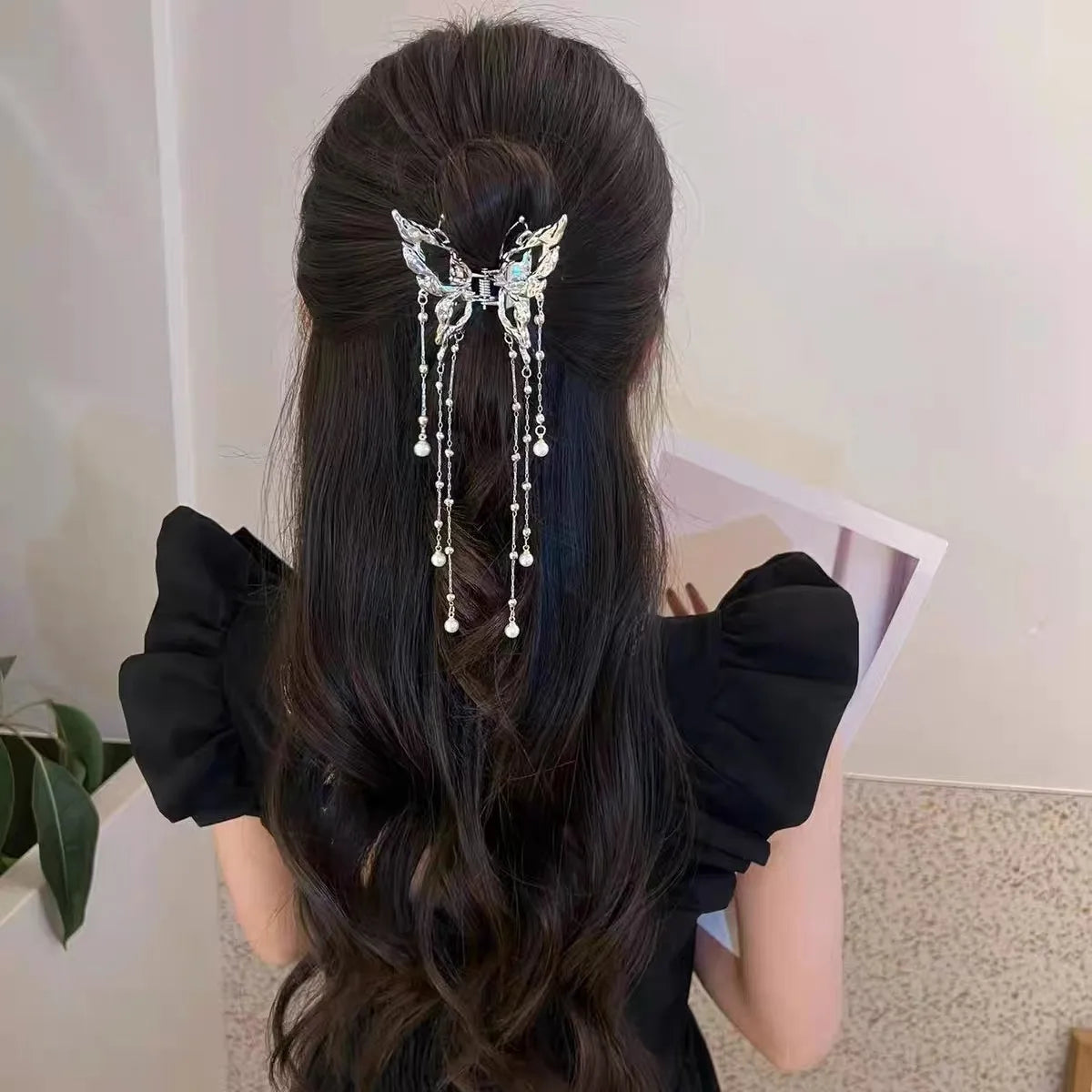 Korean Pearl Butterfly Hair Claw Clip For Women Stylish - Smarsty