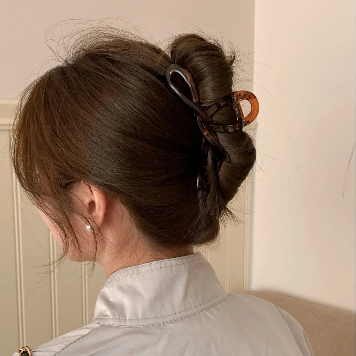 13cm Acrylic Bow Hair Claw Clip Glossy Strong Grip Women - Smarsty