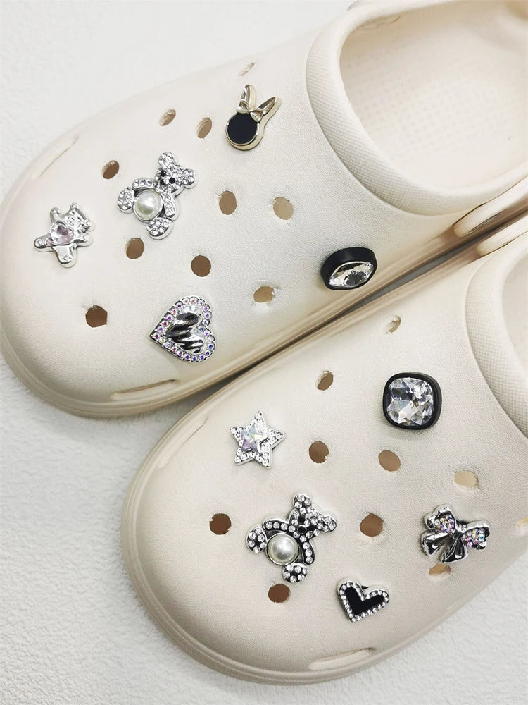 10PCS Shoe Charms ABS Bow Decorations For Sandals Luxury Rhinestone Bear Design Accessories 2024 Women Diy Bling Clog Ornaments