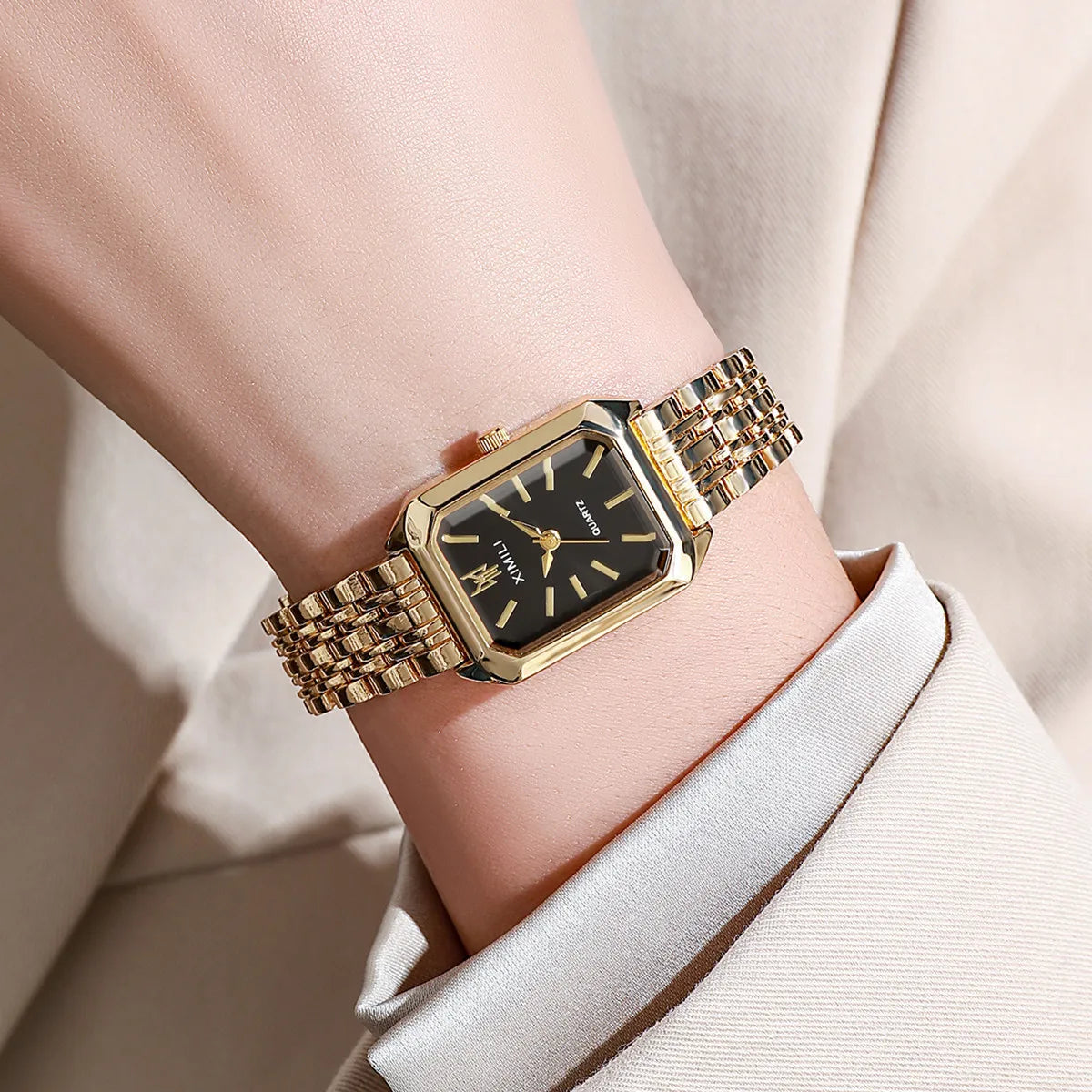 Luxury Gold Plated Women's Quartz Watch with Simple Design - Smarsty