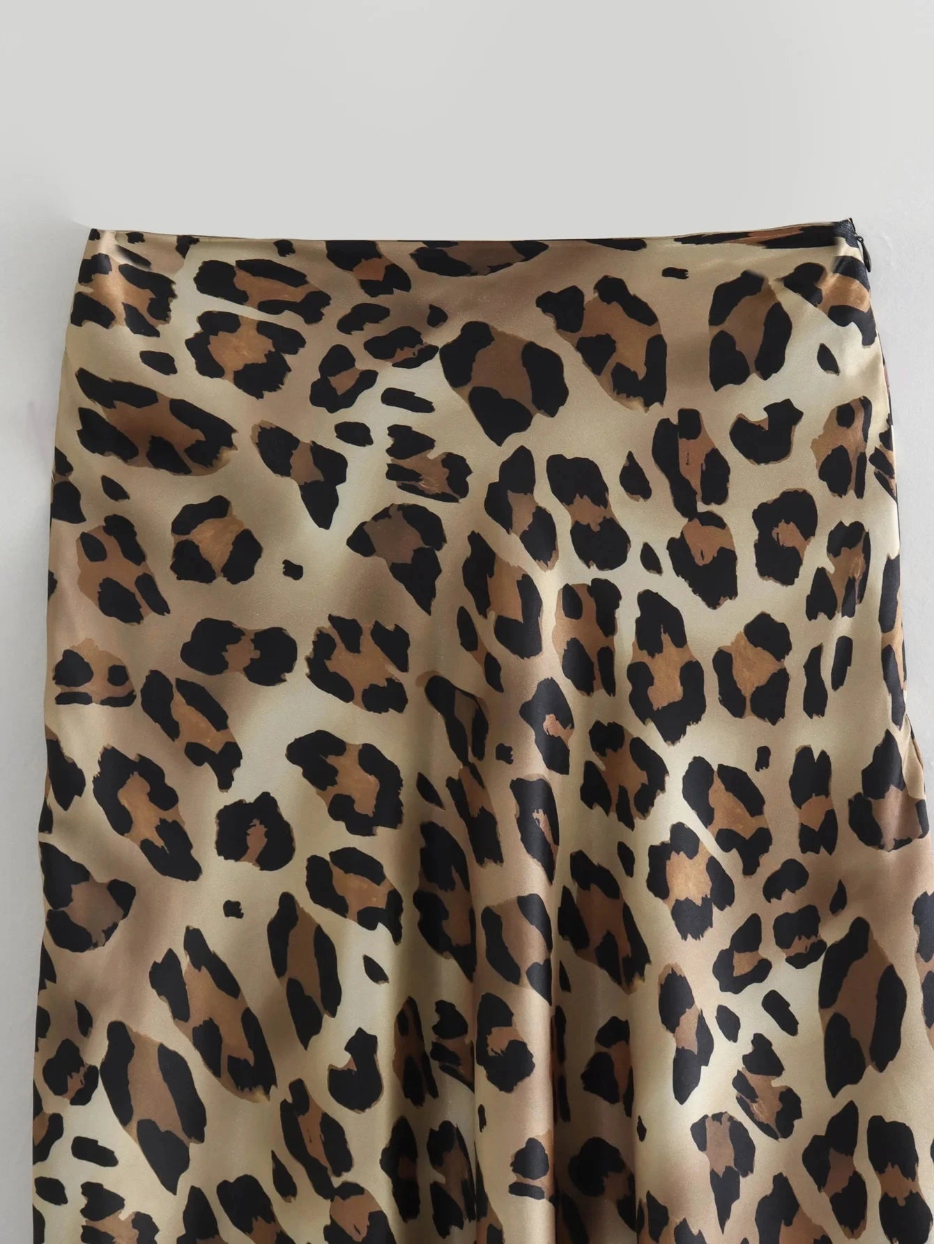 TRAFZA 2024 Women Fashion Leopard Print Skirt Vintage High Waist Midi Skirts Elegant Women Summer Casual Streetwear Skirt - Smarsty