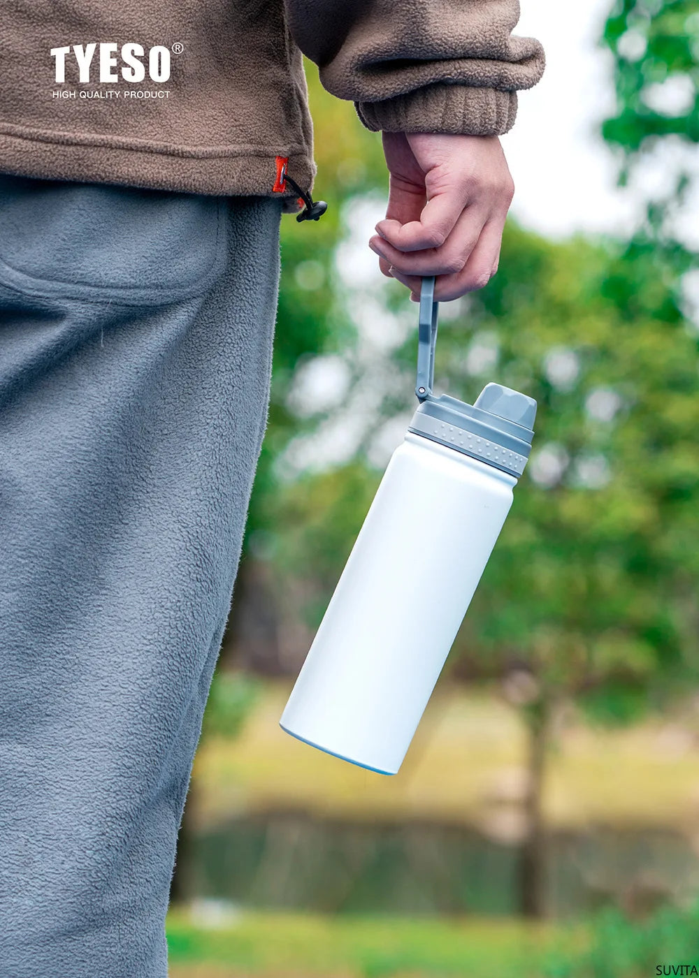 TYESO Stainless Steel Vacuum Flask for Hot and Cold Drinks - Smarsty